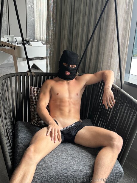 Sneakkysam onlyfans nudes