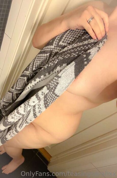 Teasingsarahxxfree naked onlyfans leaked