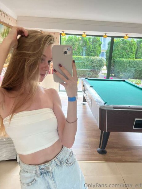 Arya Lune only fans review