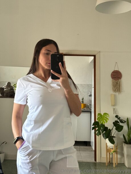 Micaleasoyyyo onlyfans post