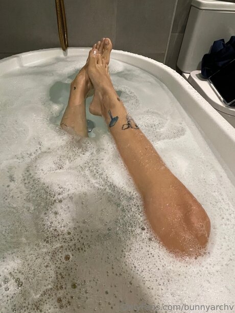 Bunnyarchv onlyfans lean