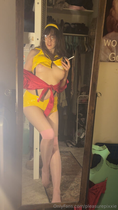 Pleasurepixxie tits onlyfans