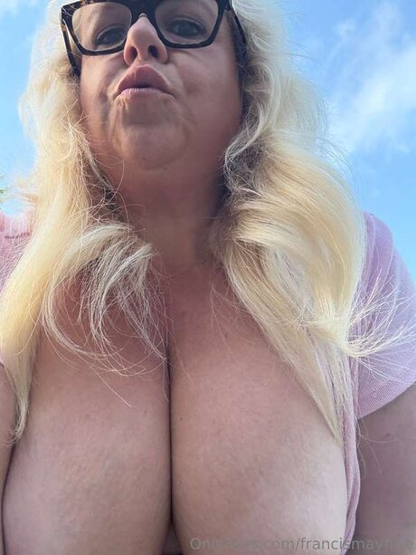 Francismayfree only fans porn