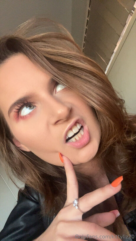 Kittyliz20 onlyfans content