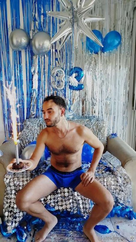 Aleklucian porn onlyfans leaks