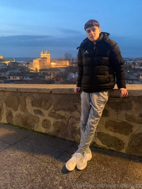 Alexitwink19 onlyfans leams