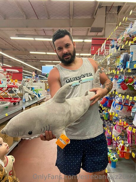 Estebanruiz2022 nudes onlyfans leak