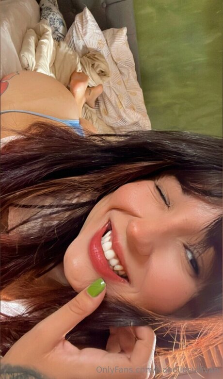 Isabellesullivan nude on onlyfans