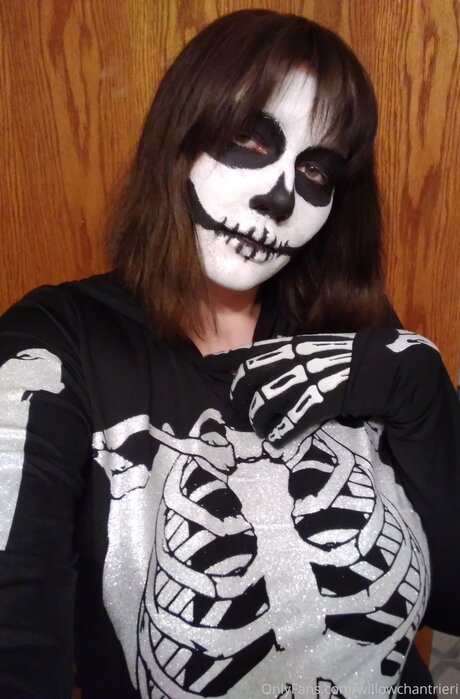 Willowchantrieri onlyfans leaked