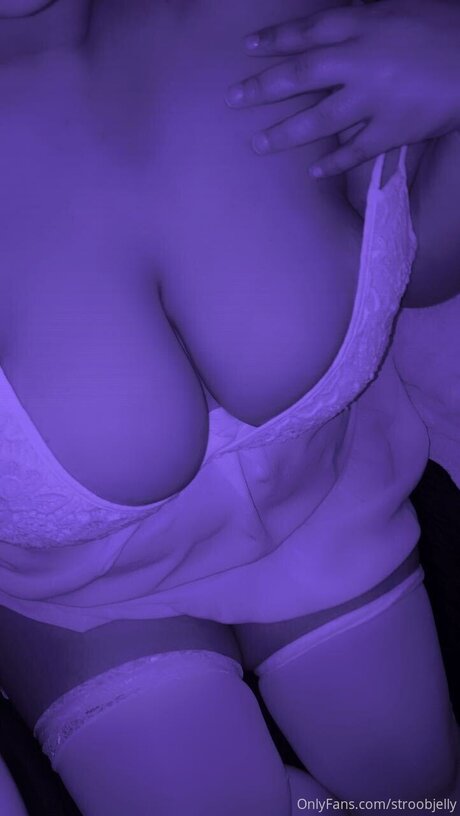 Royaljestie onlyfans pic