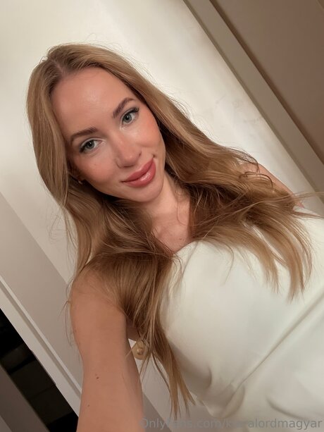 Kiaralordmagyar only fans leak nude