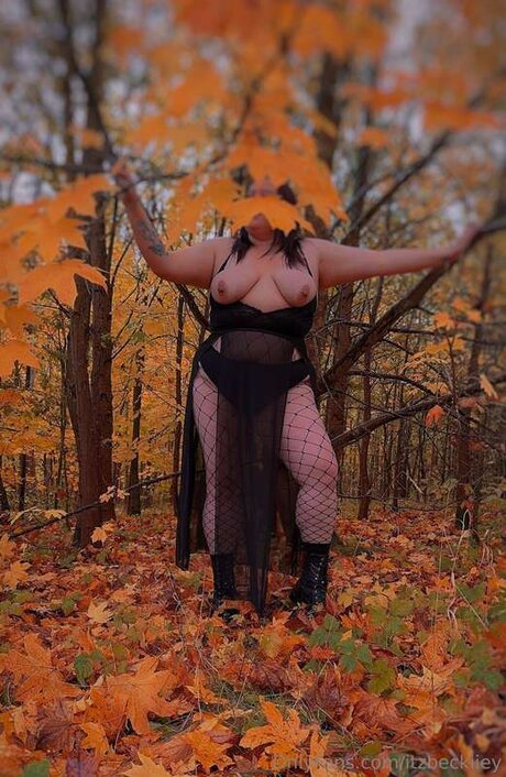 Itzbeckiiey onlyfans tits