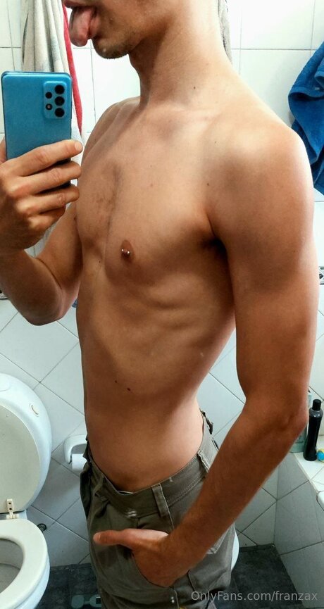 Franzax onlyfans content