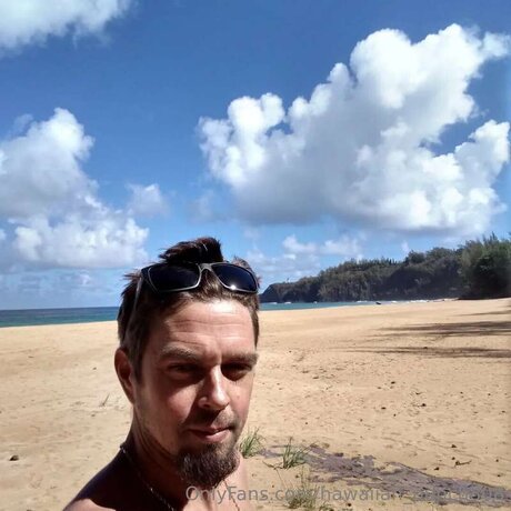 Hawaiian Punch808 onlyfans free