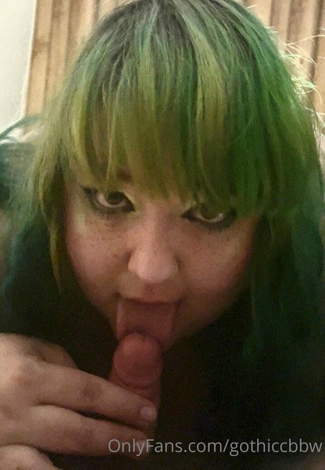 gothiccbbw onlyfans nudes