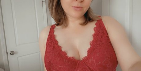 hotmomevie onlyfans naked leak