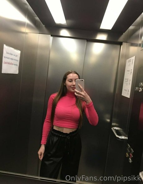 pipsikk onlyfans model