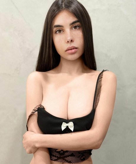 victorianovakova sex onlyfans