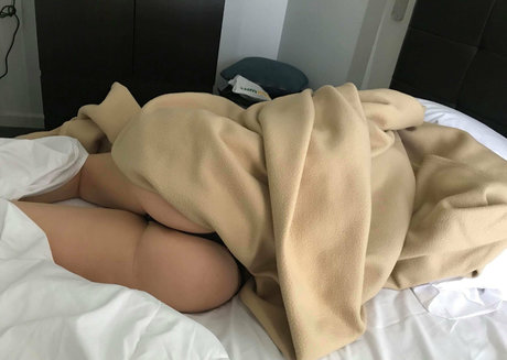 phatcatsama onlyfans naked porn