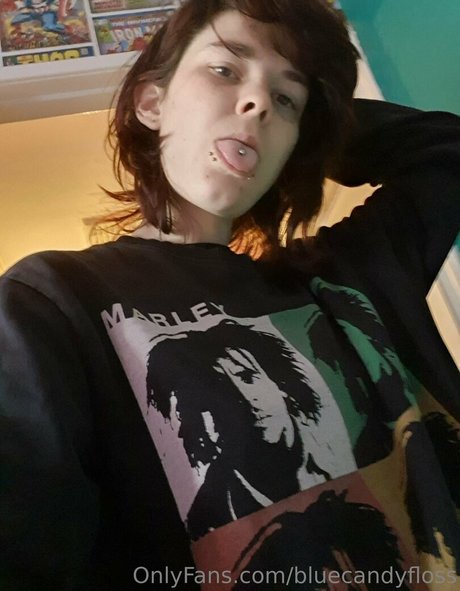 bluecandyfloss onlyfans nude