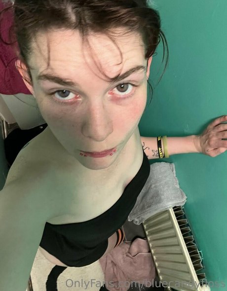 bluecandyfloss onlyfans model photos