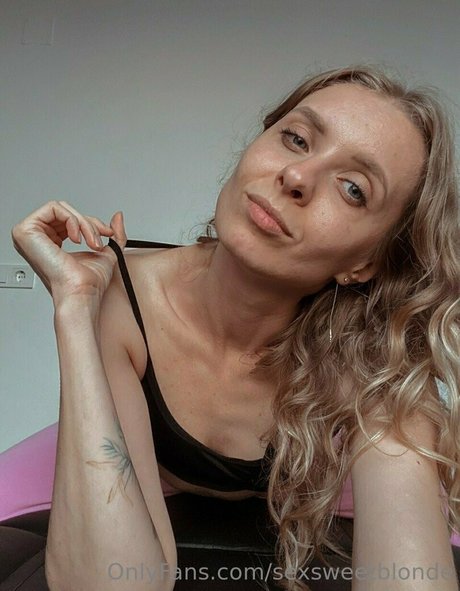 sexsweetblonde onlyfans nude content