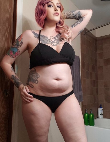 alexiwildexxx naked onlyfans leak