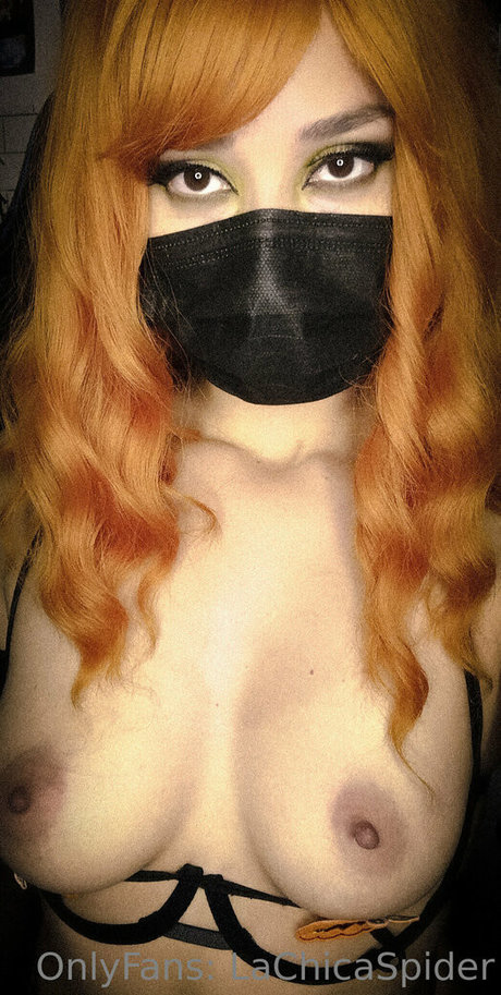 lachicaspider onlyfans photo