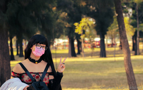 lachicaspider topless onlyfans