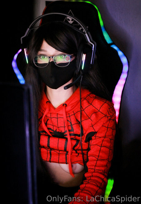 lachicaspider onlyfans leak new