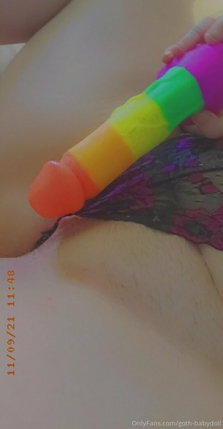 ashleysinnn naked onlyfans leak