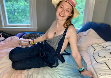 lilymlove onlyfans leaked