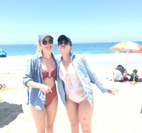 Allison Raskin onlyfans mega