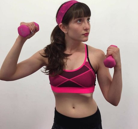 Allison Raskin onlyfans nudes