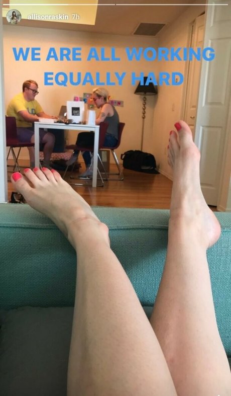 Allison Raskin onlyfans leaks nude