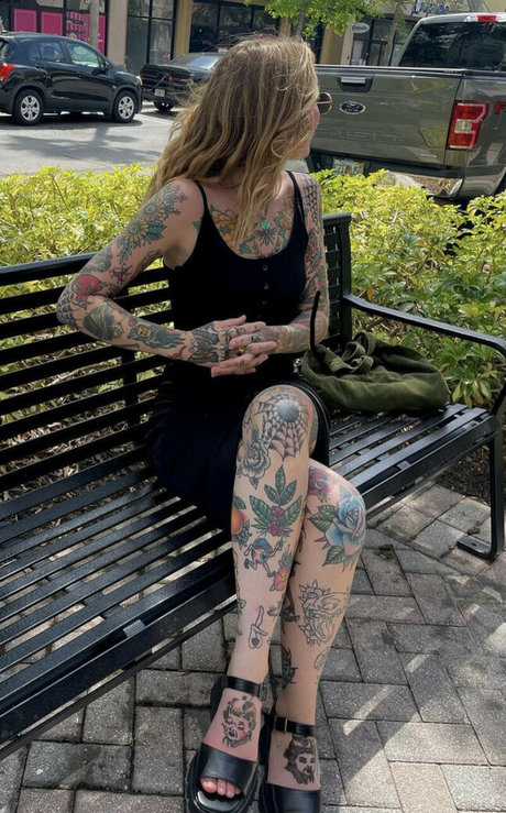 apimpnamedslickkat naked onlyfans