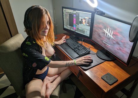 Yeshee_ onlyfans public photos