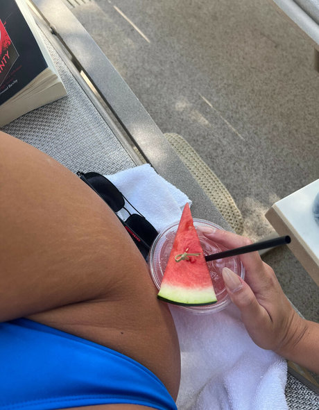 Lottie Loves ASMR onlyfans pics nude