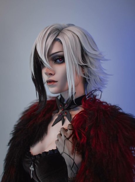 Vell Felice onlyfans strip