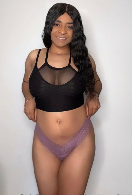 skylarstarxxfree nude onlyfans leak
