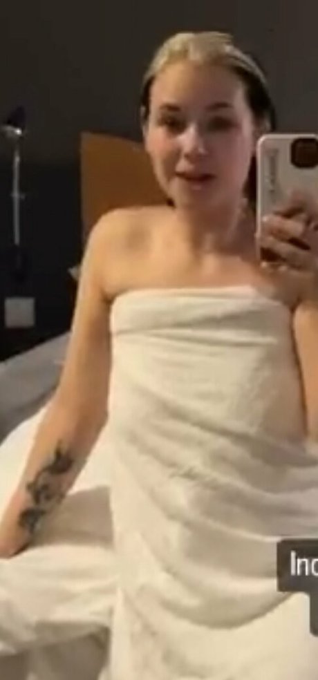 Dog Biscuits on onlyfans