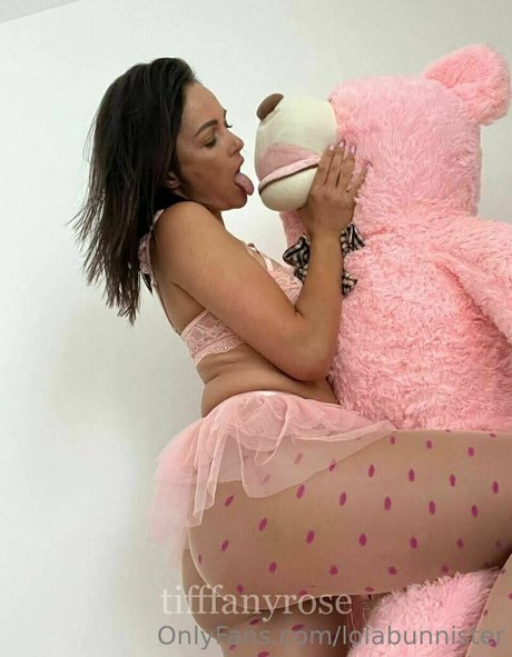 novaseren onlyfans nude pics