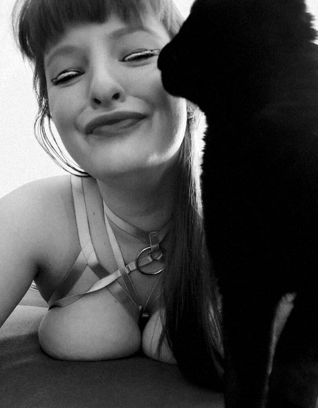 doenill onlyfans images