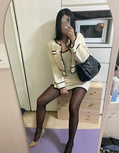 dailysungy onlyfans images