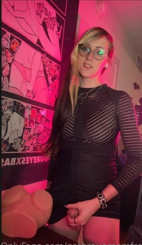 gothravemomfree leaked only fans porn