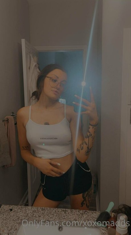 xoxomadds naked onlyfans