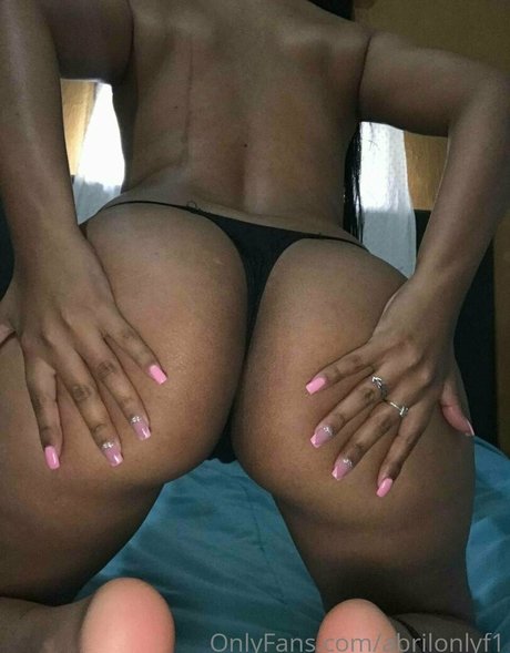 abrilonlyf1 onlyfans sextape