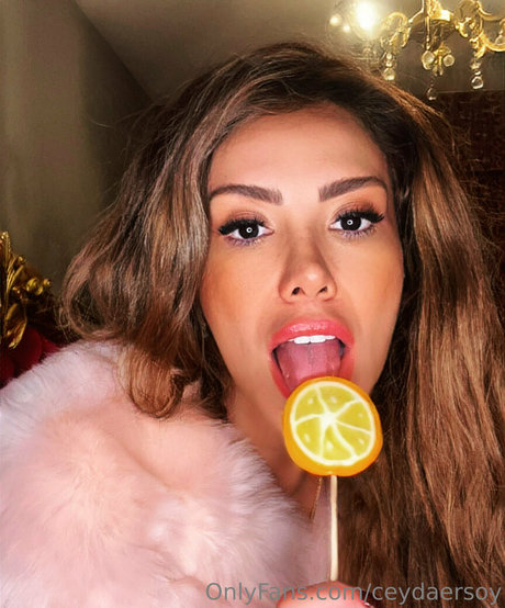 Ceyda Ersoy onlyfans images