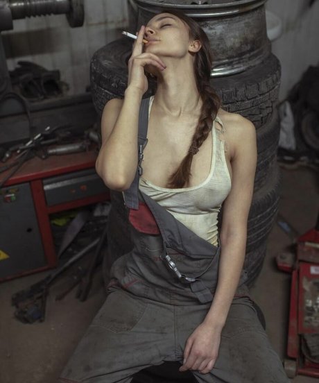 Anastasiia Zakharenko onlyfans nude leaked