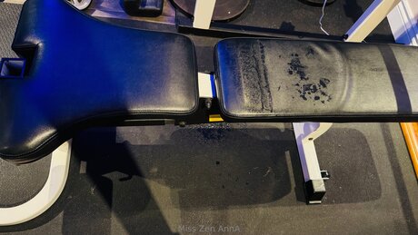 Misszenanna onlyfans leaked.